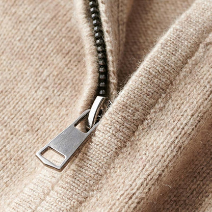 LEO | Warm Jumper with Zip Closure